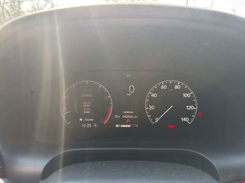 Used 2023 Honda HR-V Sport image 17