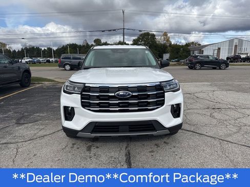 New 2026 Ford Explorer Active w/ Active Comfort Package image 8