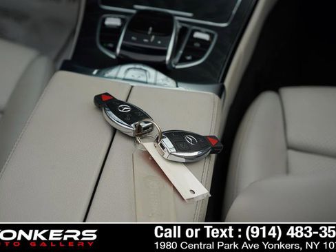 Used 2017 Mercedes-Benz C 300 4MATIC Cabriolet image 65