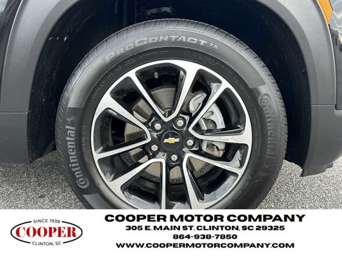 Used 2025 Chevrolet TrailBlazer LT image 12