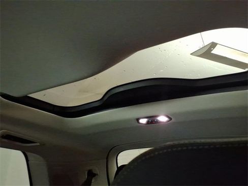 Certified 2022 BMW X7 xDrive40i w/ Premium Package image 23