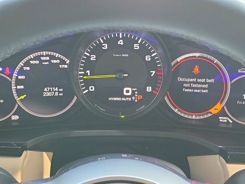 Certified 2022 Porsche Cayenne S AWD/4WD image 31