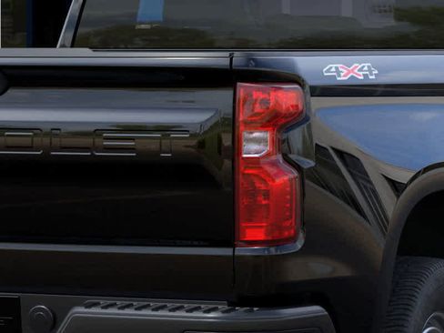 New 2026 Chevrolet Silverado 1500 W/T image 26