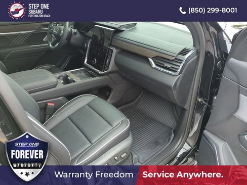 Used 2025 GMC Acadia Denali w/ Super Cruise Package AWD/4WD image 40