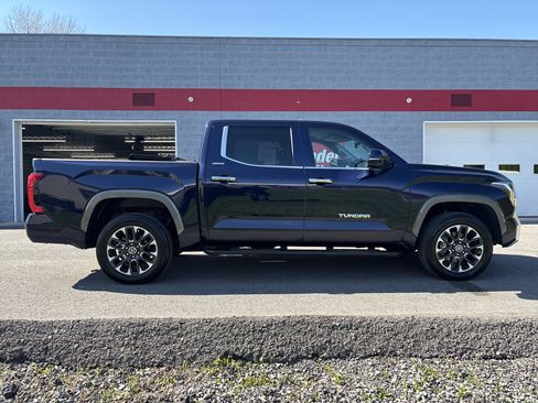 Used 2024 Toyota Tundra Limited AWD/4WD image 2