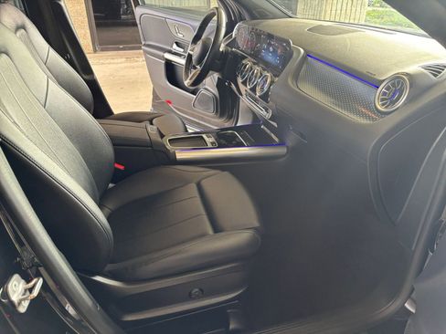 Used 2025 Mercedes-Benz GLA 250 image 37