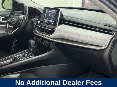 Used 2022 Jeep Compass Latitude w/ Convenience Group AWD/4WD image 28