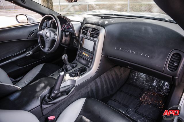 Used 2007 Chevrolet Corvette Z06 w/ Preferred Equipment Group RWD image 21