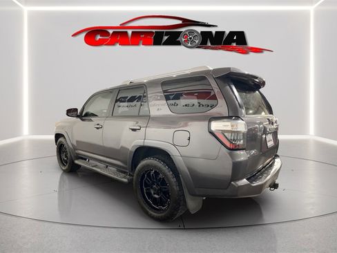 Used 2016 Toyota 4Runner SR5 image 6
