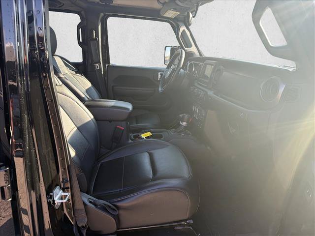Used 2022 Jeep Gladiator Sport AWD/4WD image 19