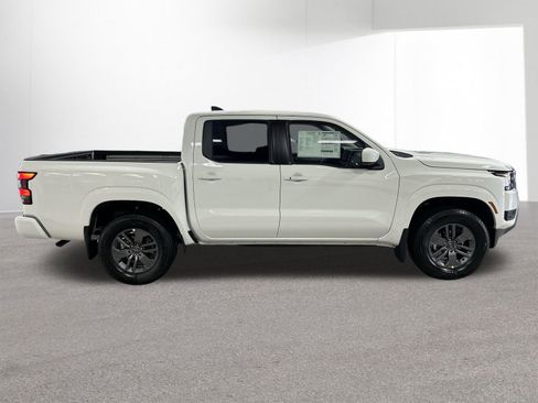 New 2026 Nissan Frontier SV w/ SV Convenience Package image 40