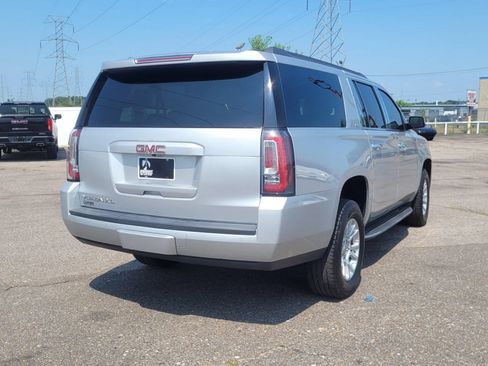 Used 2019 GMC Yukon XL SLT RWD image 21