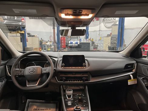 New 2026 Nissan Rogue SV AWD/4WD image 34