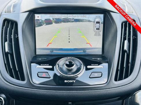 Used 2019 Ford Escape Titanium FWD image 7