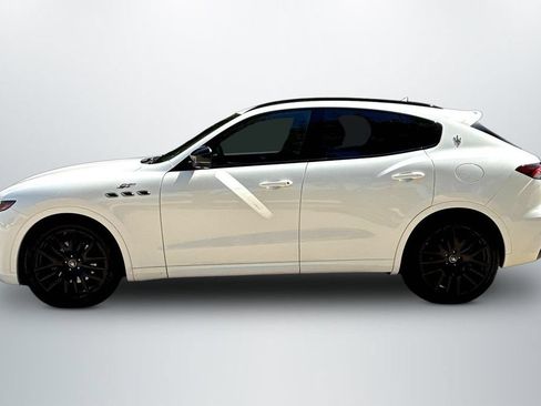 Used 2022 Maserati Levante GT AWD/4WD image 8
