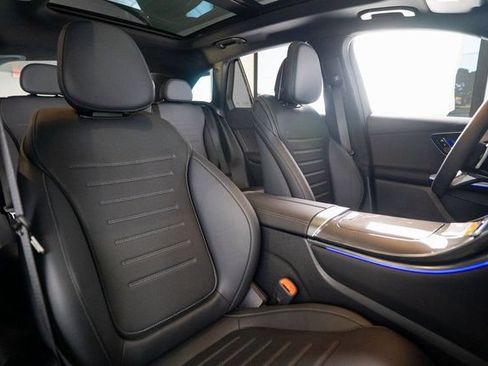 Certified 2026 Mercedes-Benz GLC 300 4MATIC image 12