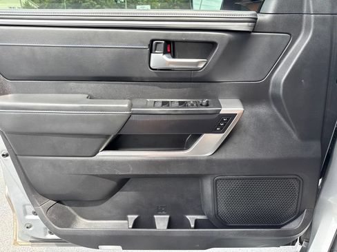 Used 2023 Toyota Tundra Platinum AWD/4WD image 14