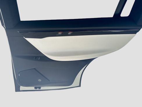 Used 2020 Tesla Model X Long Range image 30