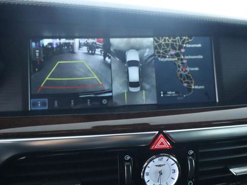 Used 2018 Genesis G90 3.3T Premium RWD image 28