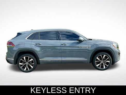 Certified 2024 Volkswagen Atlas Cross Sport SEL Premium R-Line AWD/4WD image 4