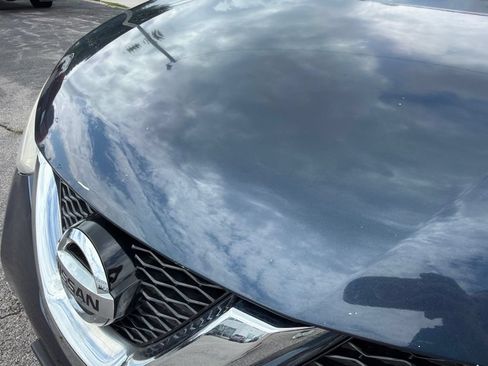 Used 2016 Nissan Rogue SV w/ SV Premium Package AWD/4WD image 18