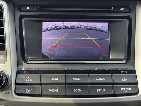 Used 2017 Hyundai Tucson SE image 28