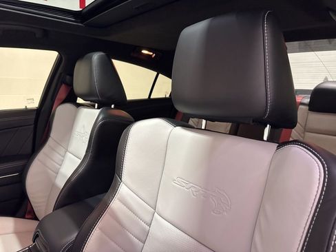 Used 2023 Dodge Charger SRT Hellcat w/ Harman/Kardon Audio Group image 23