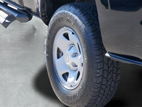 Used 2023 Toyota Tacoma SR w/ SR Convenience Package image 9