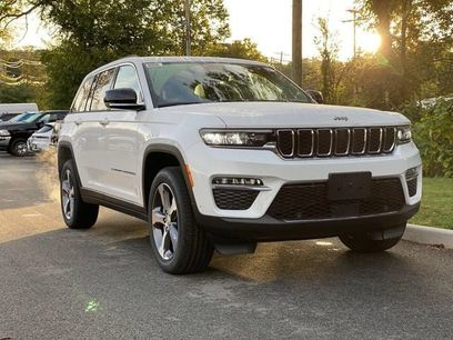 Used 2024 Jeep Grand Cherokee Limited w/ Luxury Tech Group II