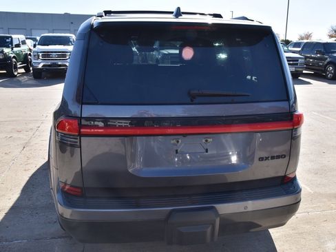 Used 2024 Lexus GX 550 image 9