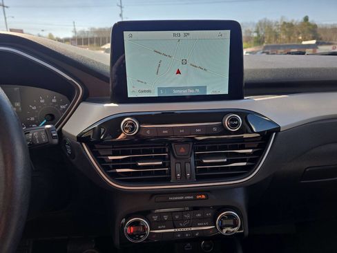 Used 2021 Ford Escape SE w/ Convenience Package image 12