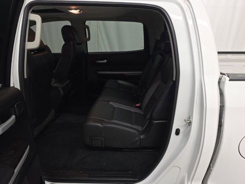 Used 2019 Toyota Tundra Limited w/ Limited Premium Package AWD/4WD image 10