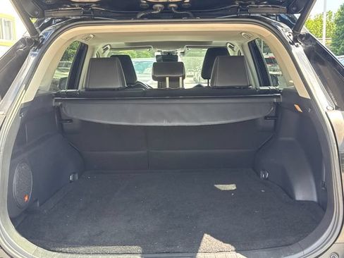 Used 2019 Toyota RAV4 XLE Premium FWD image 13