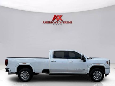 Used 2022 GMC Sierra 3500 Denali AWD/4WD image 7