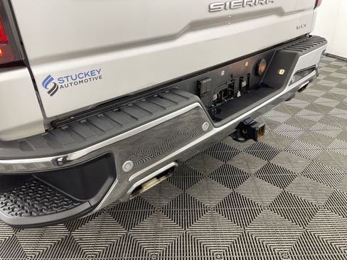 Used 2023 GMC Sierra 1500 SLT w/ SLT Premium Plus Package image 6