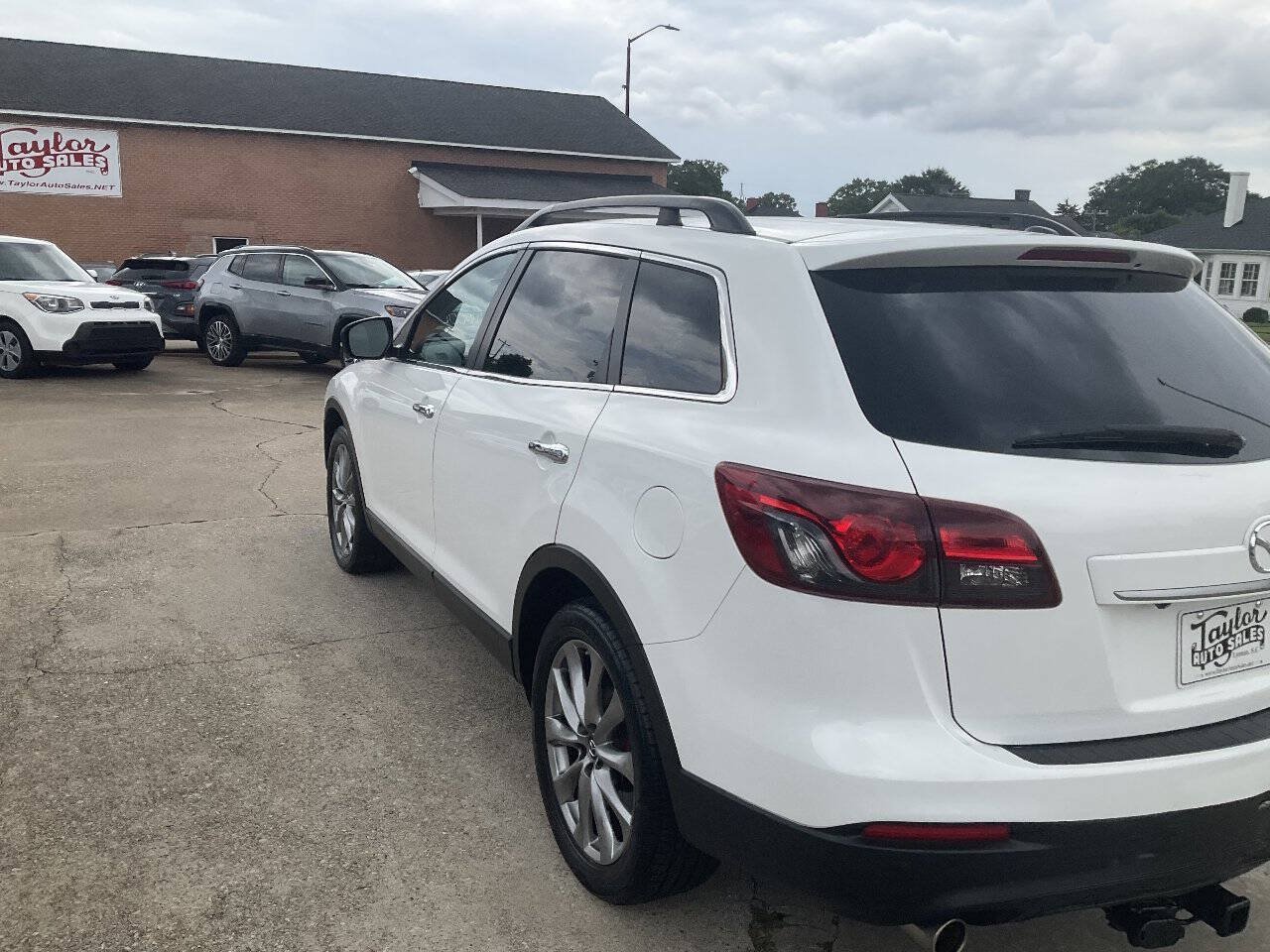 Used 2014 MAZDA CX-9 Grand Touring w/ GT Technology Package FWD image 5