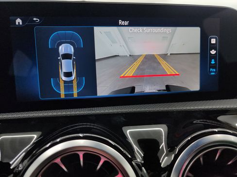 Used 2025 Mercedes-Benz CLA 250 4MATIC image 15