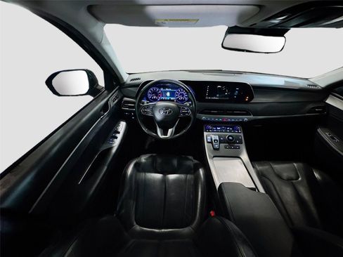 Used 2022 Hyundai Palisade SEL w/ Premium Package FWD image 3