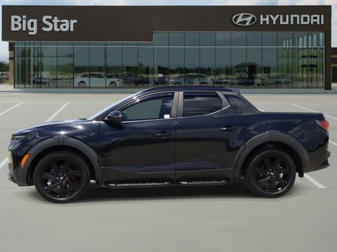 Used 2023 Hyundai Santa Cruz Night AWD/4WD image 2