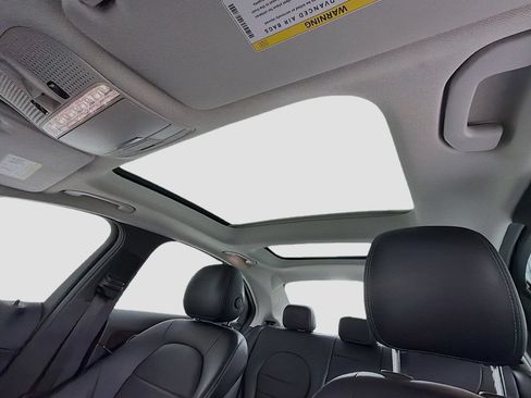 Used 2016 Mercedes-Benz C 300 4MATIC Sedan image 22