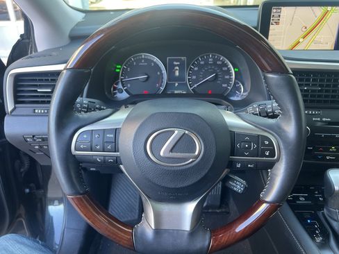 Used 2019 Lexus RX 350L FWD image 10