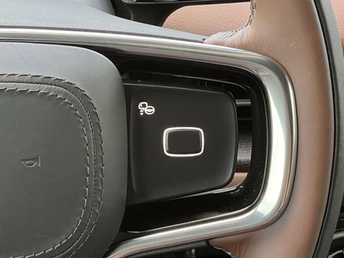 Used 2026 Lincoln Navigator Reserve image 14