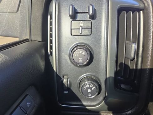 Used 2018 Chevrolet Silverado 1500 LTZ w/ Sport Package image 24