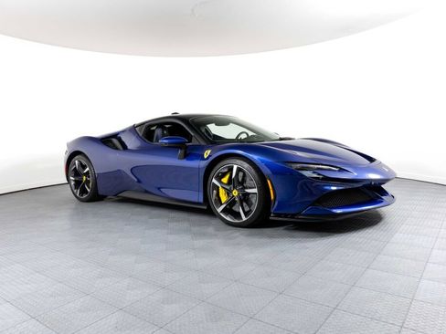 Certified 2021 Ferrari SF90 Stradale image 15