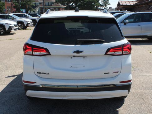 Used 2023 Chevrolet Equinox RS AWD/4WD image 6