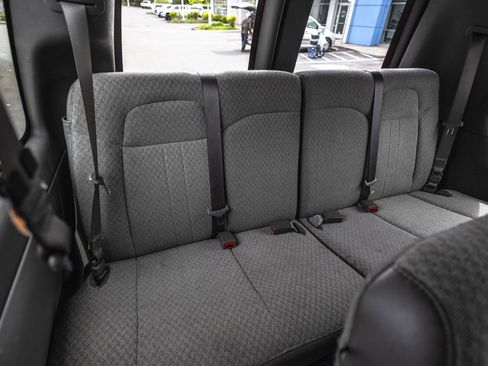 Used 2025 Chevrolet Express 3500 LT w/ LT Preferred Equipment Group RWD image 35