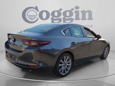 Used 2021 MAZDA MAZDA3 s FWD image 5