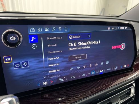 New 2026 Chevrolet Traverse Z71 w/ Enhanced Driving Package image 14