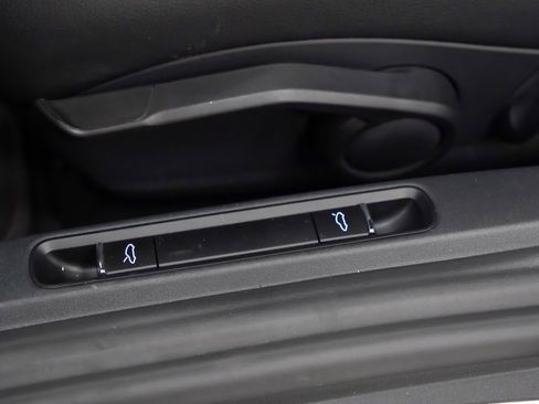 Certified 2025 Porsche 718 Cayman S image 21