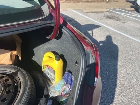 Used 2015 Chrysler 200 Limited image 12